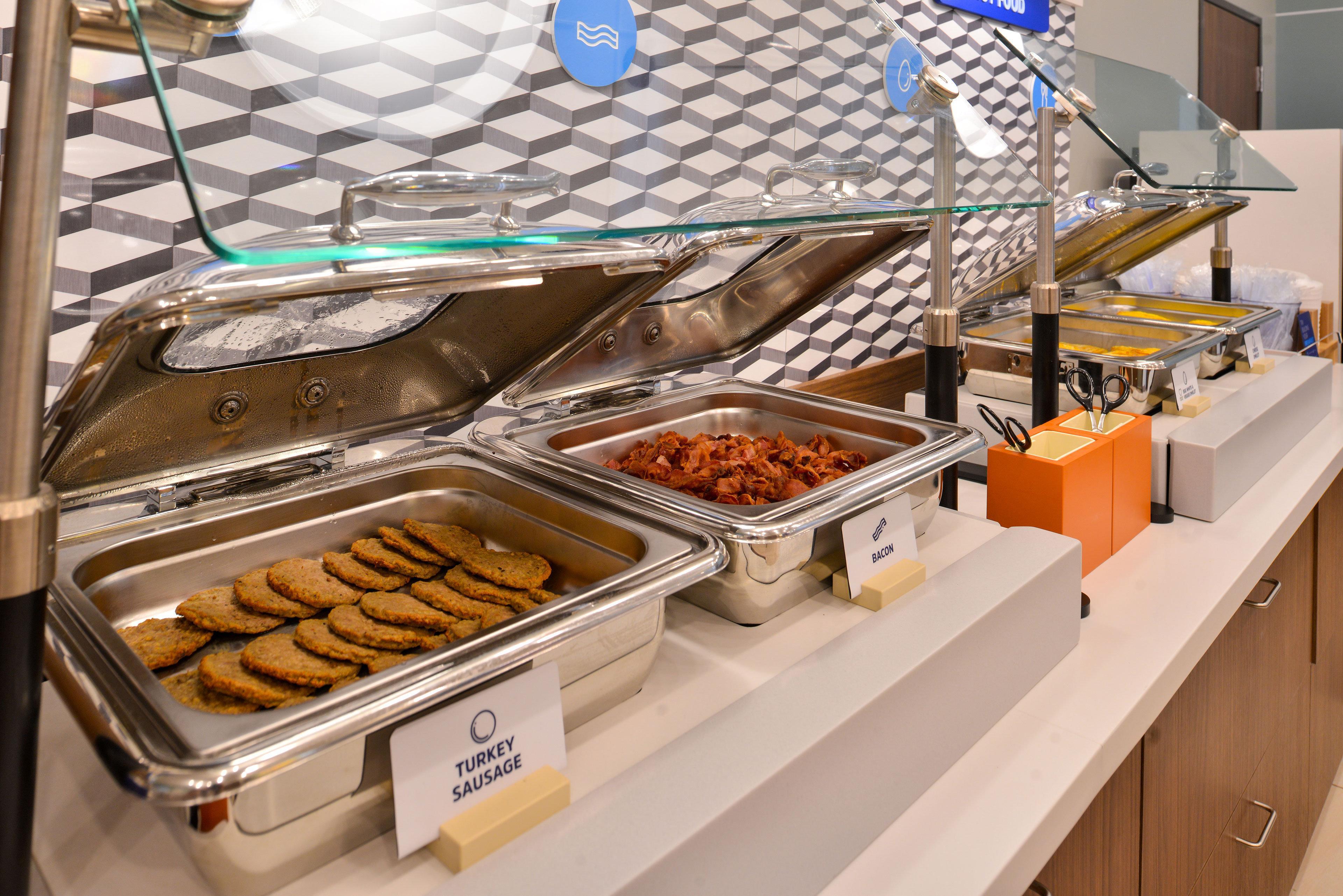 Holiday Inn Express & Suites - Marion By Ihg Bagian luar foto