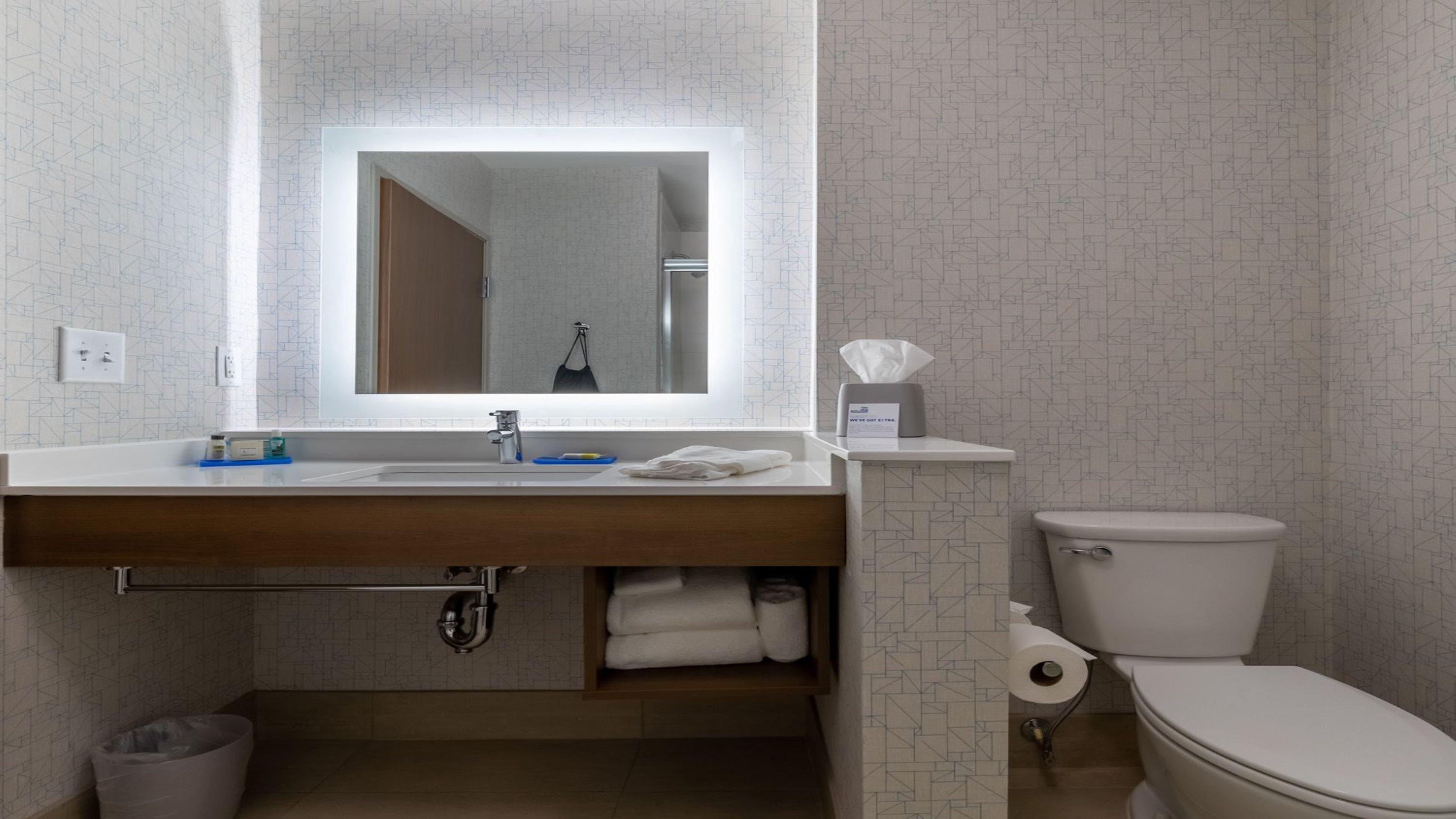 Holiday Inn Express & Suites - Marion By Ihg Bagian luar foto