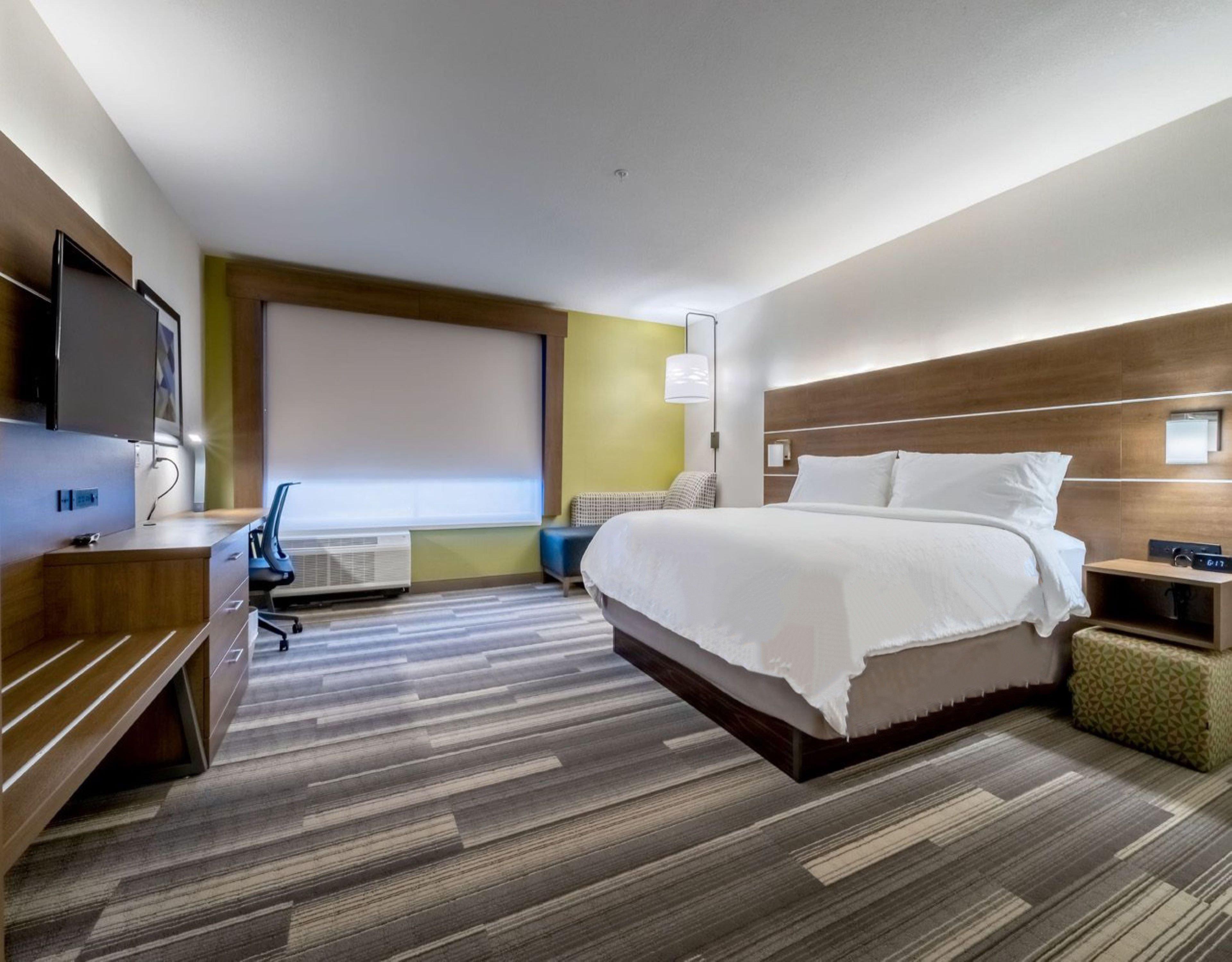 Holiday Inn Express & Suites - Marion By Ihg Bagian luar foto