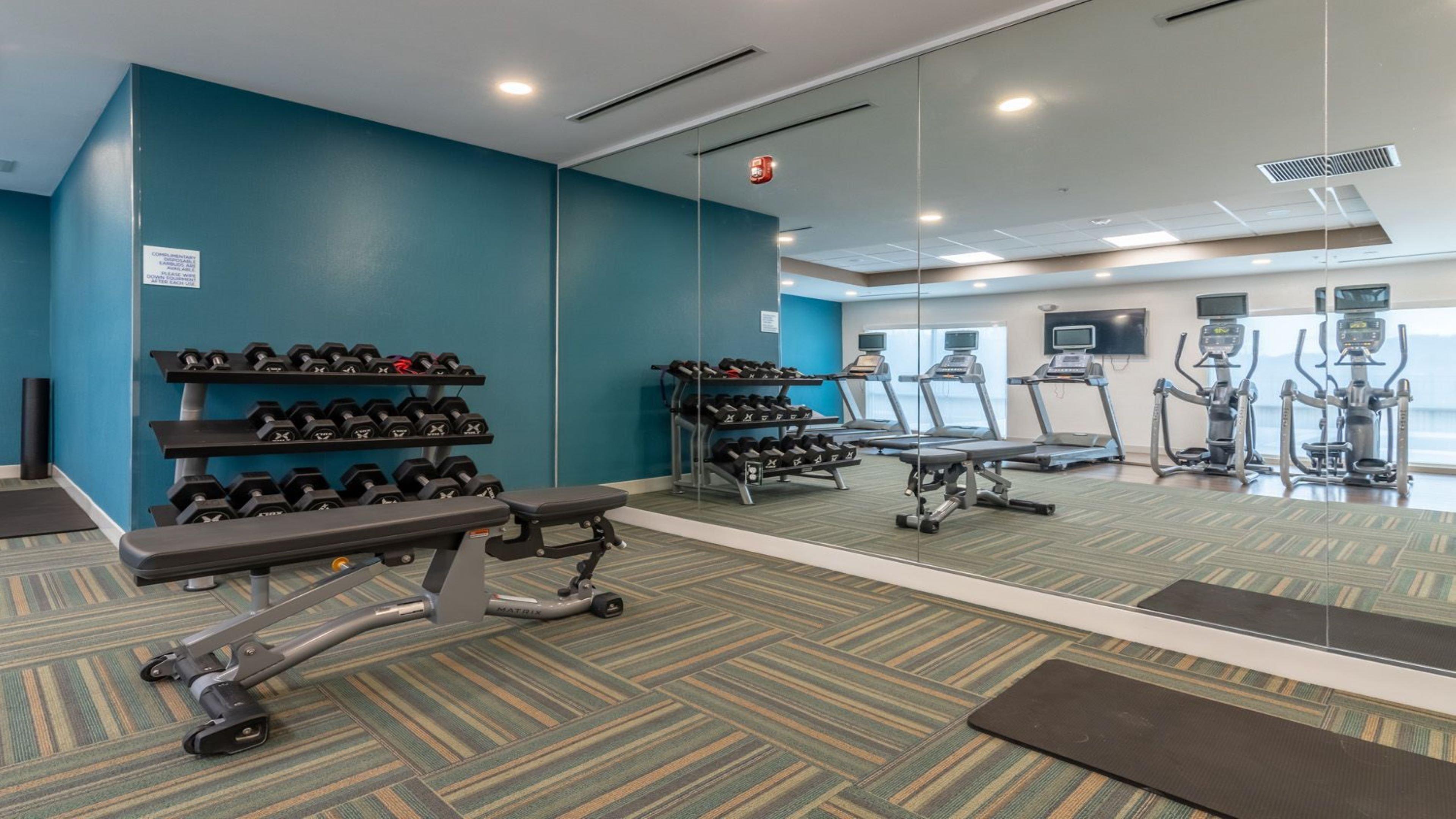 Holiday Inn Express & Suites - Marion By Ihg Bagian luar foto