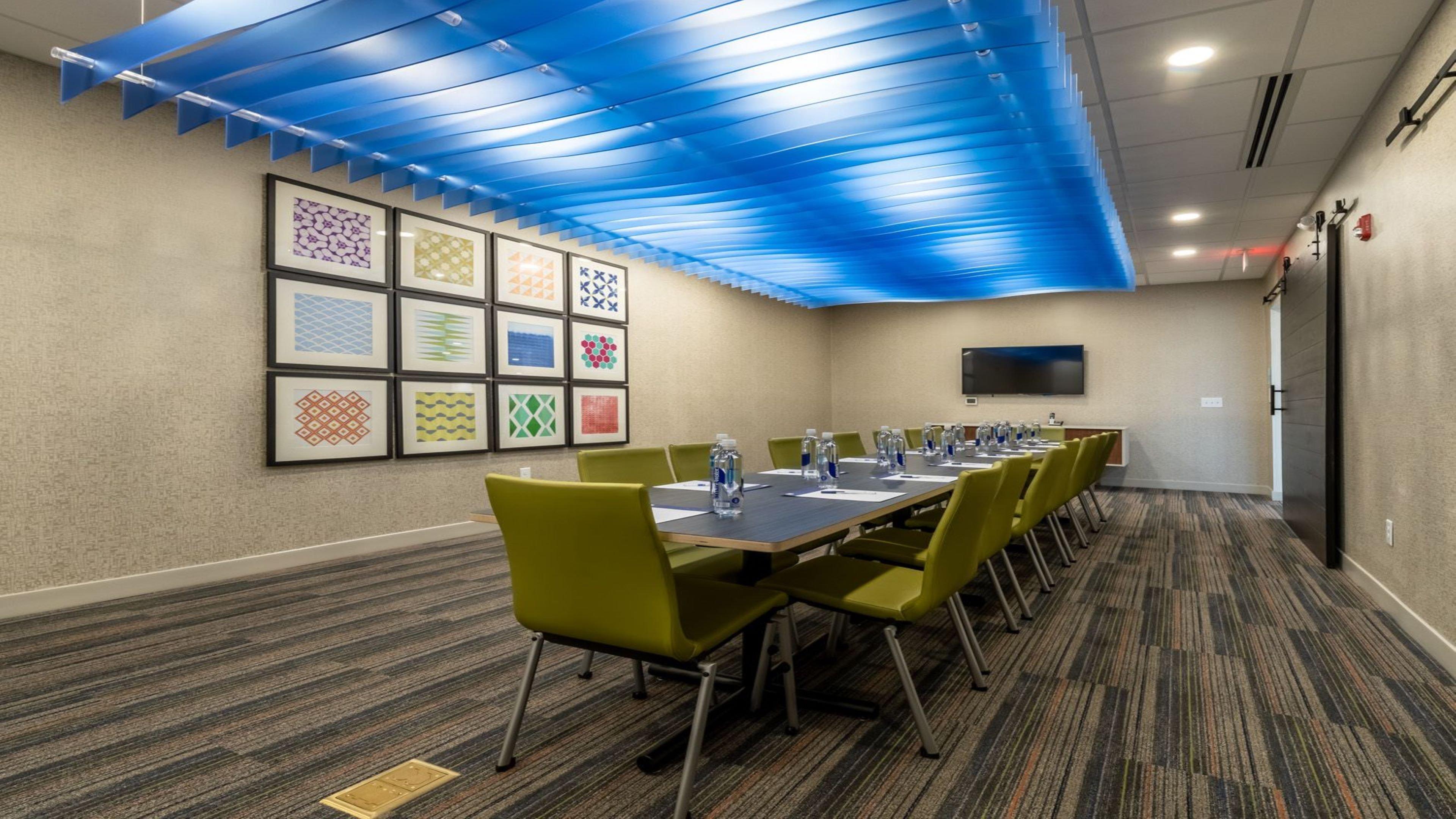 Holiday Inn Express & Suites - Marion By Ihg Bagian luar foto